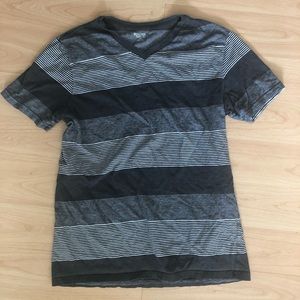 Mossimo | Basic Grey and White Striped T-Shirt